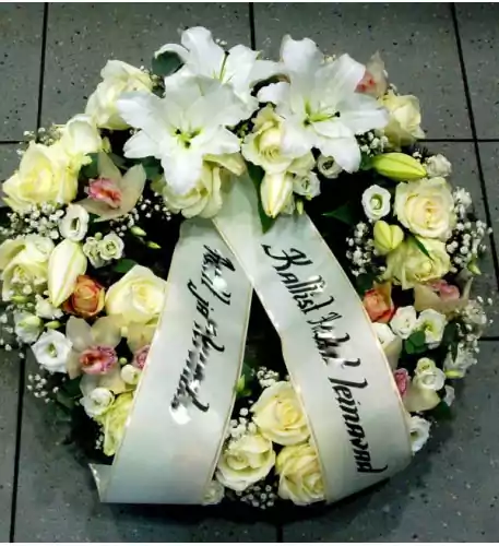 Wreath with white and creamy flowers: Lilys, Roses, Orchids-1