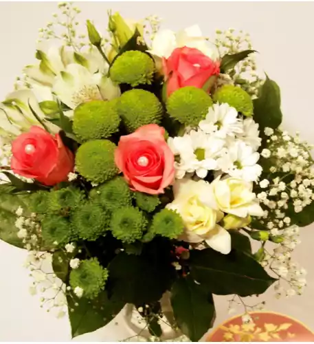 Bouquet of pink roses, white fresias and chrysantemums (Classic)