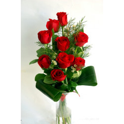 A step bouquet with red roses and additions (9 Roses)