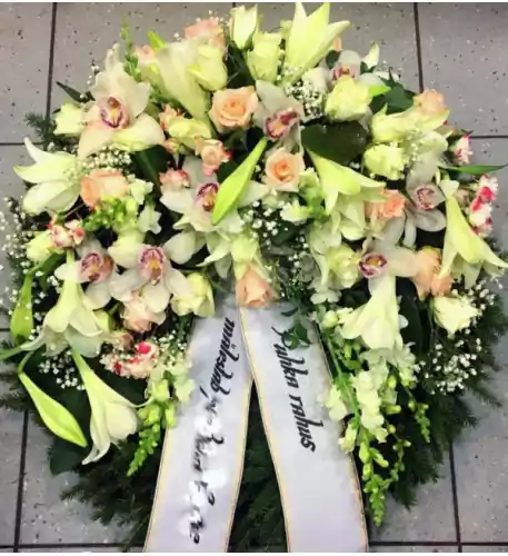 Large wreath: white lilys, creamy roses, orchids-1