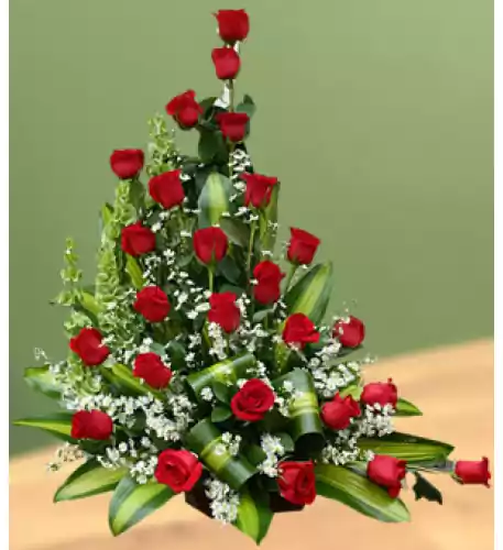 Roses Flower Arrangement In Basket